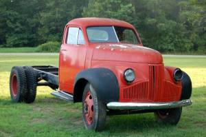 1947 Studebaker 2 ton truck